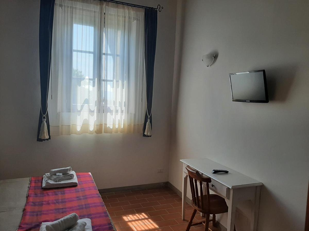 Agriturismo Il Frantoio Di Colle Alberto Montale  Esterno foto